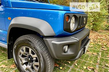 Позашляховик / Кросовер Suzuki Jimny 2021 в 