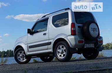 Позашляховик / Кросовер Suzuki Jimny 2018 в 