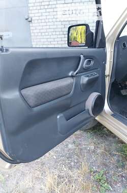 Внедорожник / Кроссовер Suzuki Jimny 2007 в 