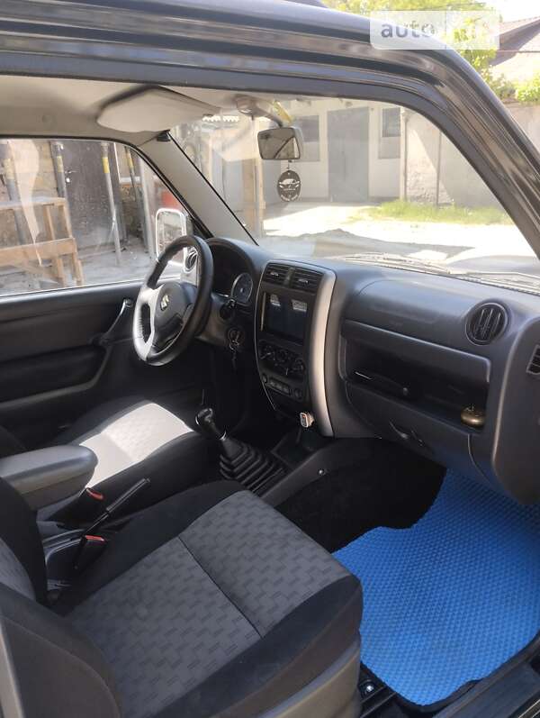 Внедорожник / Кроссовер Suzuki Jimny 2009 в Одессе фото 2 Внедорожник / Кроссовер Suzuki Jimny 2009 в Одессе