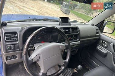 Внедорожник / Кроссовер Suzuki Jimny 2000 в 