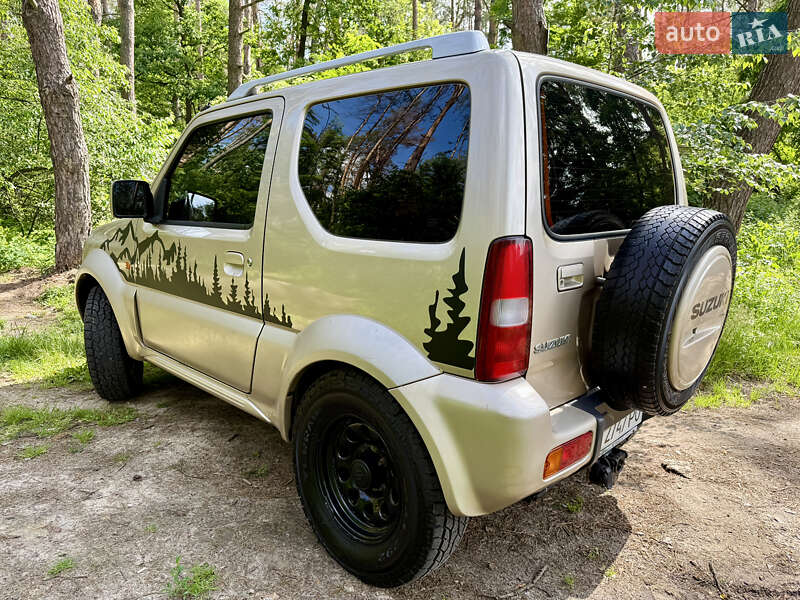Внедорожник / Кроссовер Suzuki Jimny 2008 в Киеве