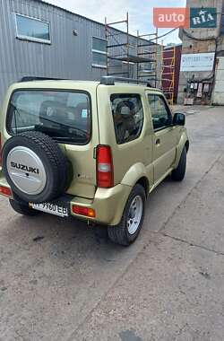 Внедорожник / Кроссовер Suzuki Jimny 2012 в 