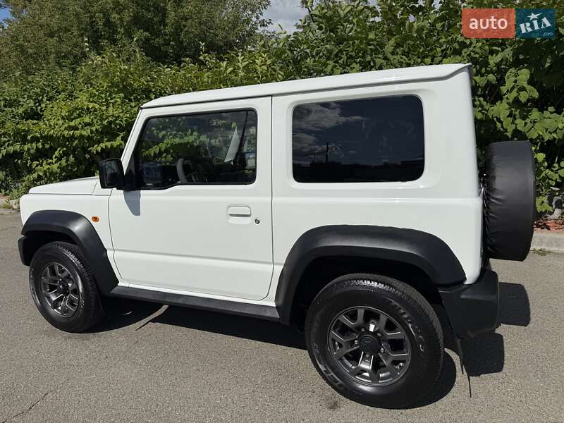 Внедорожник / Кроссовер Suzuki Jimny 2019 в Киеве