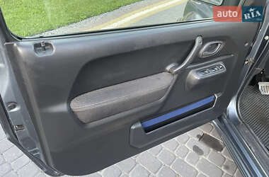 Внедорожник / Кроссовер Suzuki Jimny 2007 в 
