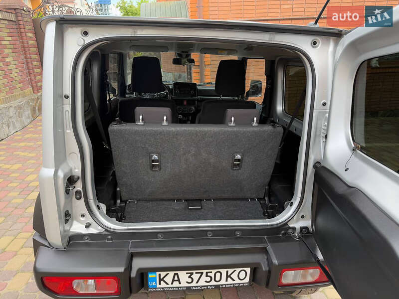 Внедорожник / Кроссовер Suzuki Jimny 2020 в Дубно