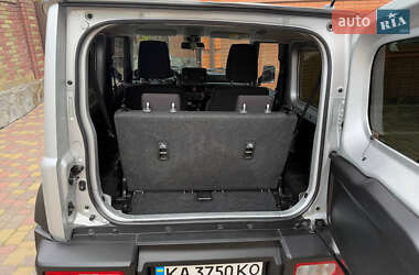 Внедорожник / Кроссовер Suzuki Jimny 2020 в 