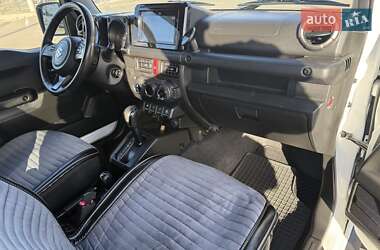 Внедорожник / Кроссовер Suzuki Jimny 2019 в 
