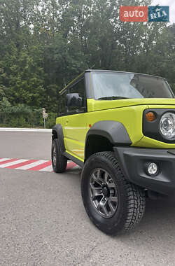 Внедорожник / Кроссовер Suzuki Jimny 2021 в 
