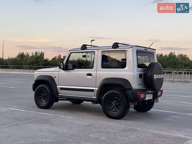 Внедорожник / Кроссовер Suzuki Jimny 2022 в Киеве