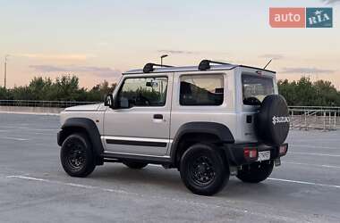 Внедорожник / Кроссовер Suzuki Jimny 2022 в 