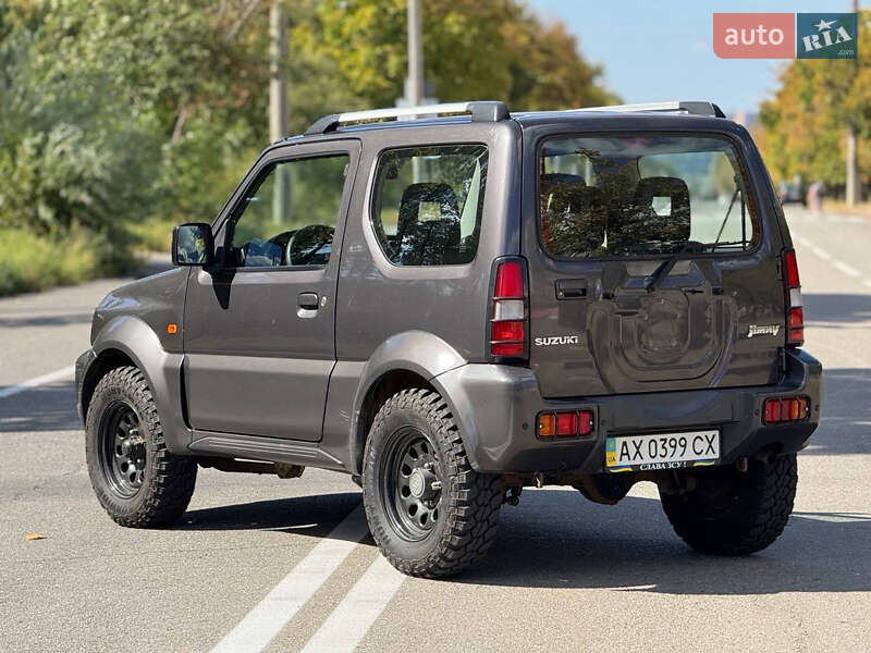Внедорожник / Кроссовер Suzuki Jimny 2011 в Харькове