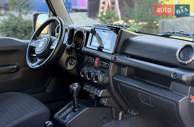 Внедорожник / Кроссовер Suzuki Jimny 2021 в 