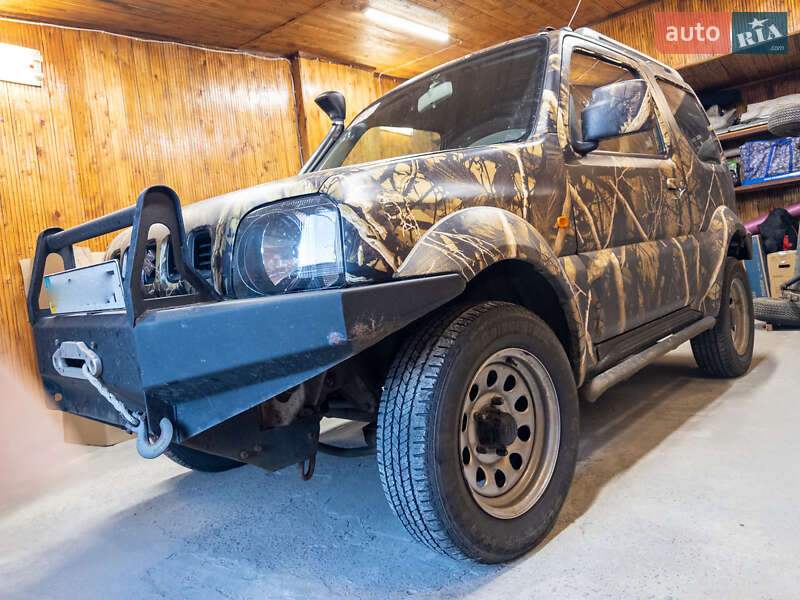 Внедорожник / Кроссовер Suzuki Jimny 2009 в Киеве фото Внедорожник / Кроссовер Suzuki Jimny 2009 в Киеве