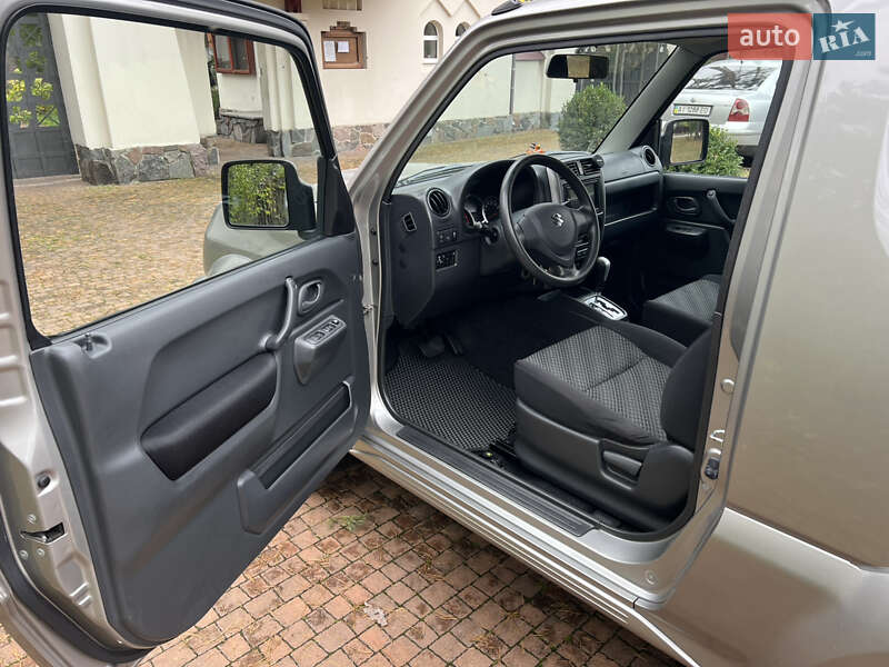 Внедорожник / Кроссовер Suzuki Jimny 2015 в Киеве фото 29 Внедорожник / Кроссовер Suzuki Jimny 2015 в Киеве