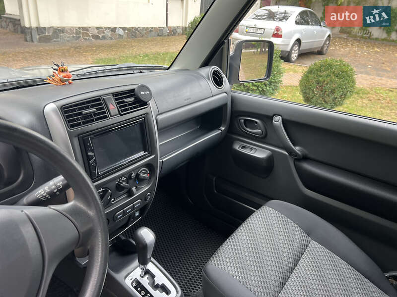 Внедорожник / Кроссовер Suzuki Jimny 2015 в Киеве фото 45 Внедорожник / Кроссовер Suzuki Jimny 2015 в Киеве