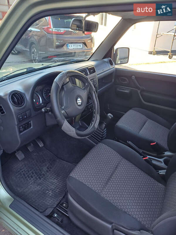 Внедорожник / Кроссовер Suzuki Jimny 2012 в Ирпене