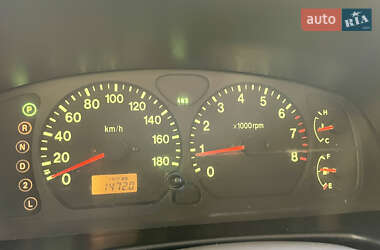 Внедорожник / Кроссовер Suzuki Jimny 2001 в 