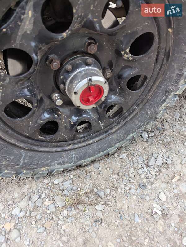 Позашляховик / Кросовер Suzuki Jimny 2000 в Мукачевому