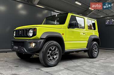 Позашляховик / Кросовер Suzuki Jimny 2019 в 