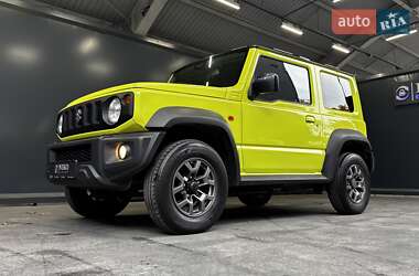 Позашляховик / Кросовер Suzuki Jimny 2019 в 