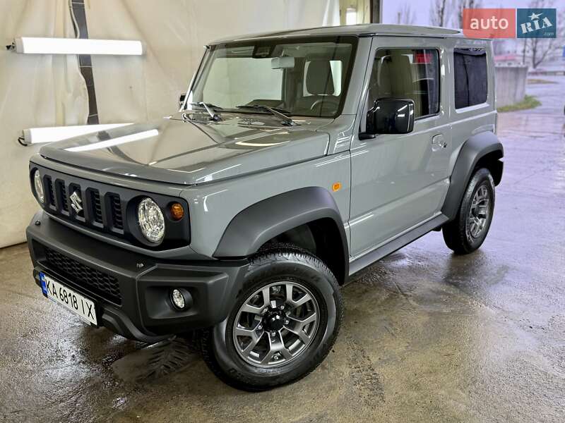 Suzuki Jimny 2023