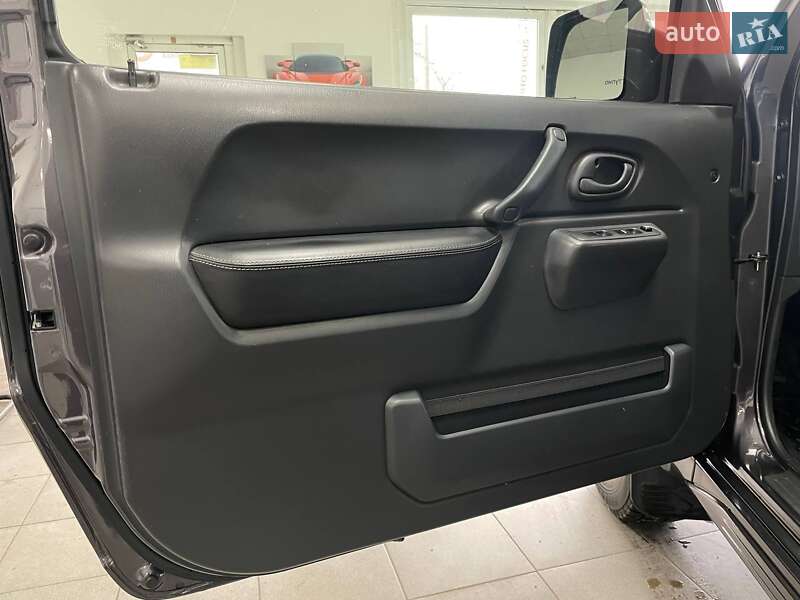 Внедорожник / Кроссовер Suzuki Jimny 2018 в Киеве фото 16 Внедорожник / Кроссовер Suzuki Jimny 2018 в Киеве