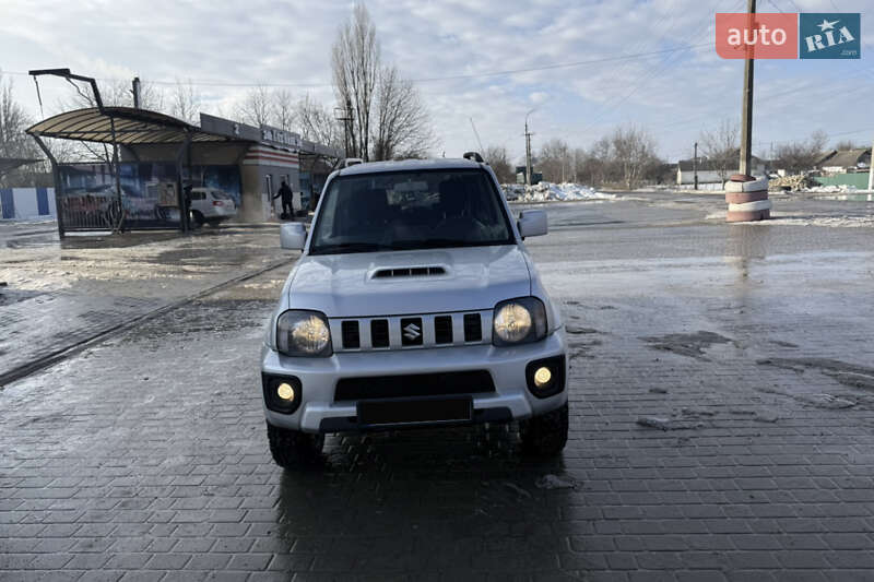 Suzuki Jimny 2013