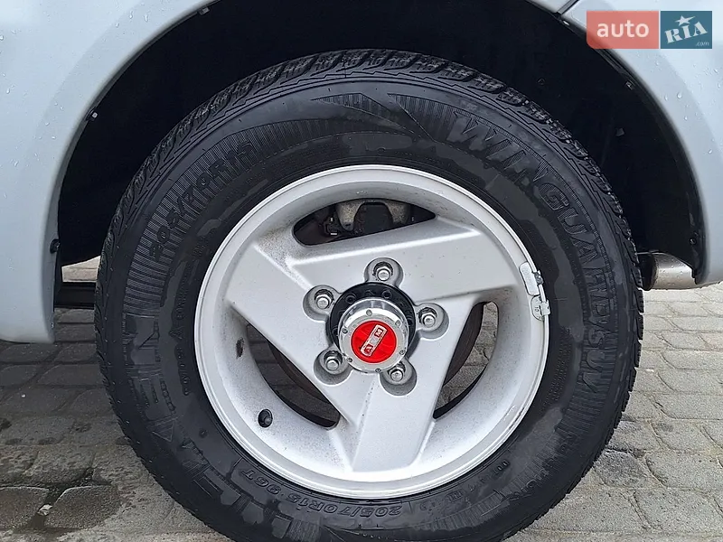 Suzuki Jimny 2005 VIN JSAFJB43V00180705 фото оголошення 10 з 62