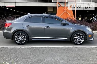 Седан Suzuki Kizashi 2011 в Киеве