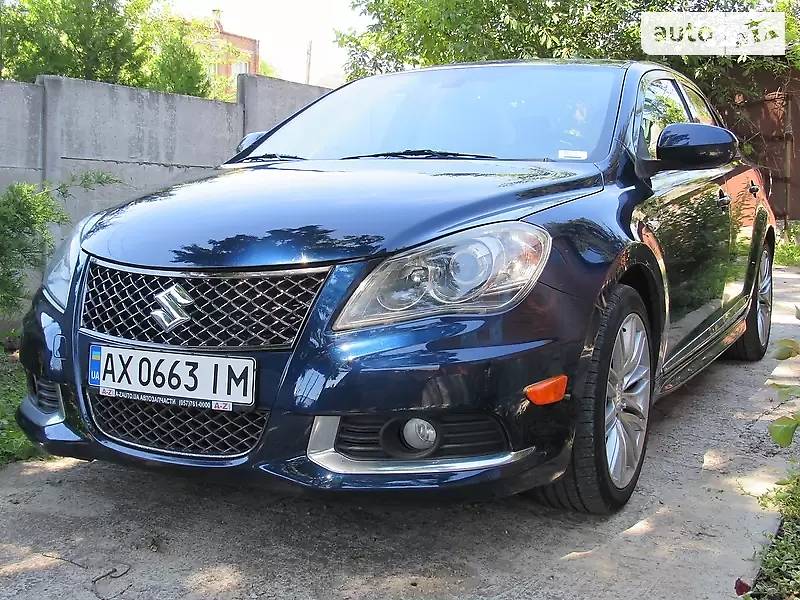 Седан Suzuki Kizashi 2011 в Києві