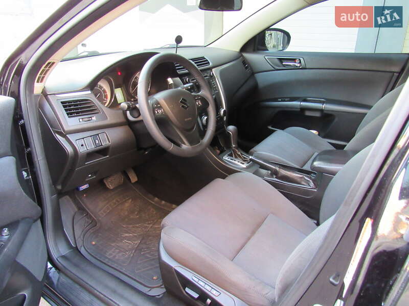 Седан Suzuki Kizashi 2010 в Харкові