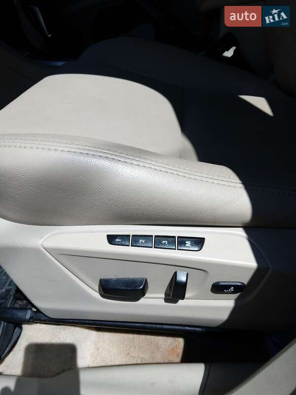 Седан Suzuki Kizashi 2010 в Тернополе