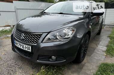 Седан Suzuki Kizashi 2011 в Бердичеві