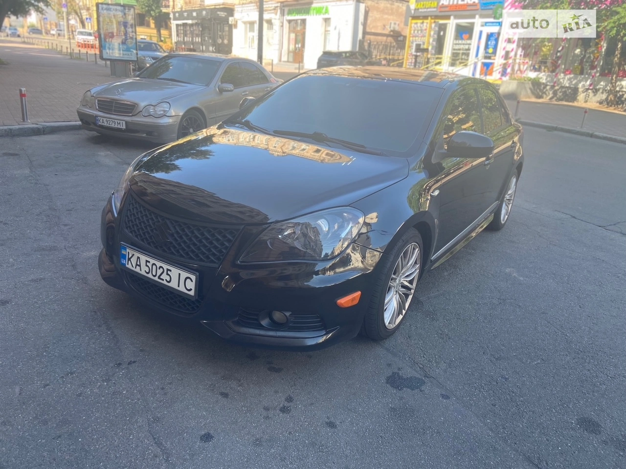 2012 Suzuki Kizashi - мініатюра 17