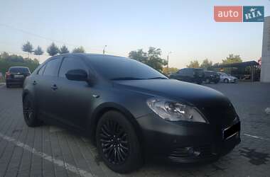 Седан Suzuki Kizashi 2011 в Днепре