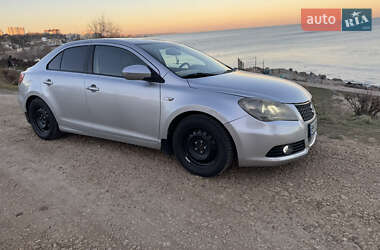 Седан Suzuki Kizashi 2011 в 