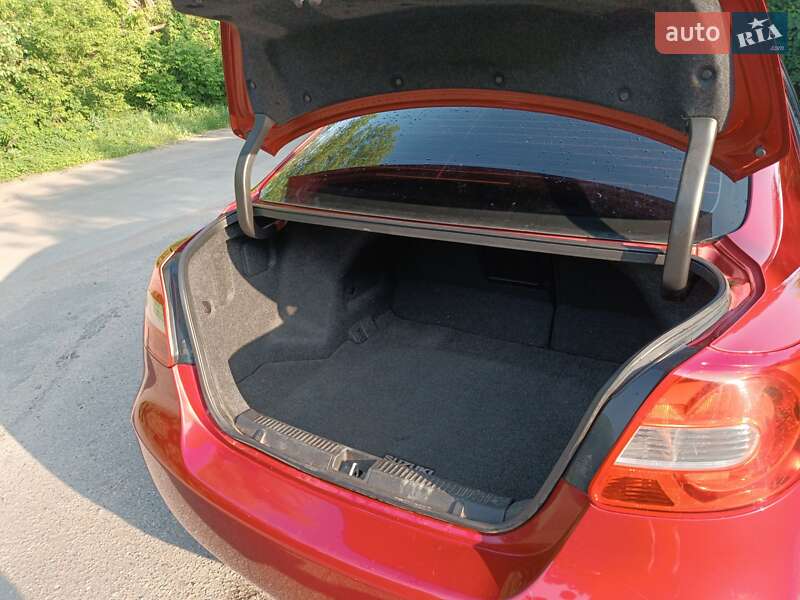 Седан Suzuki Kizashi 2012 в Конотопі