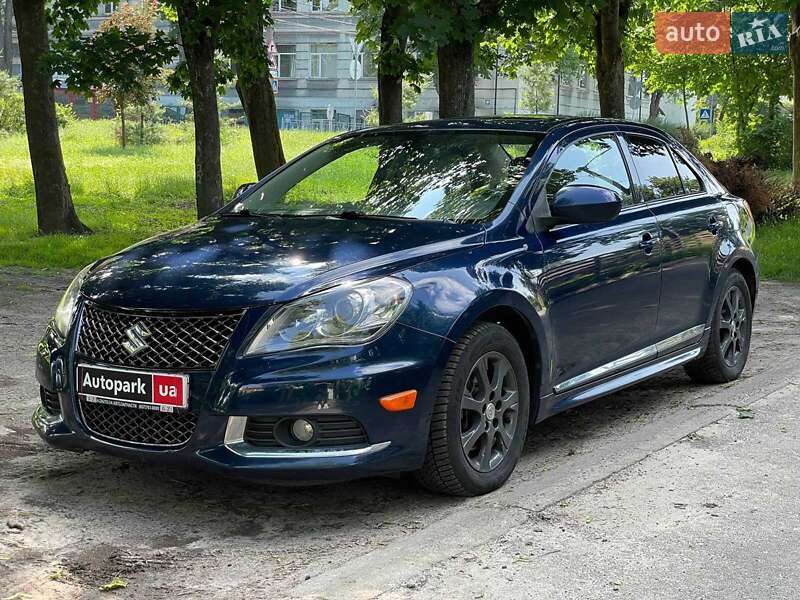 Suzuki Kizashi 2011