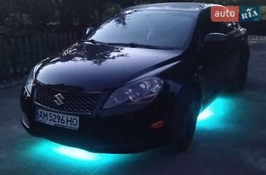 Седан Suzuki Kizashi 2011 в Бердичеві