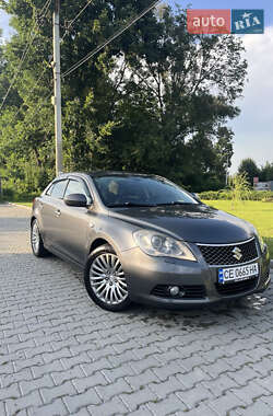 Седан Suzuki Kizashi 2010 в Кицмани