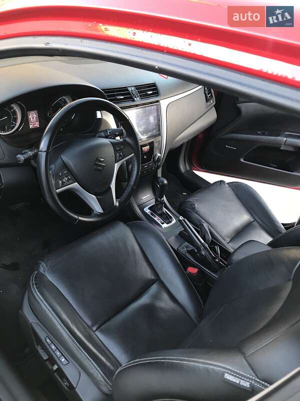 Седан Suzuki Kizashi 2010 в Тернополі