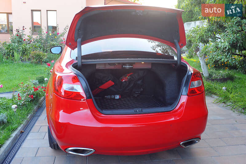 Седан Suzuki Kizashi 2010 в Рівному