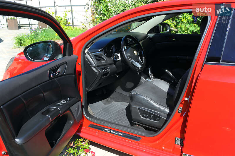 Седан Suzuki Kizashi 2010 в Рівному