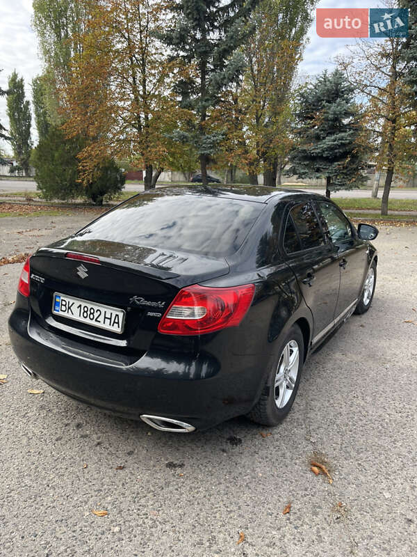 Седан Suzuki Kizashi 2010 в Вознесенске фото 3 Седан Suzuki Kizashi 2010 в Вознесенске