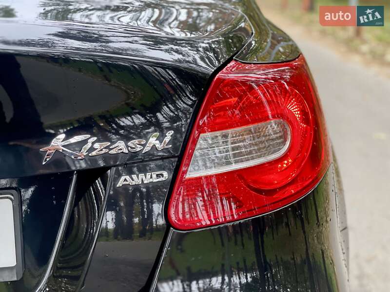 Седан Suzuki Kizashi 2012 в Киеве