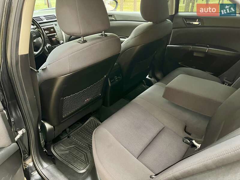 Седан Suzuki Kizashi 2012 в Киеве