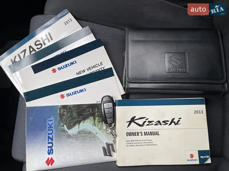 Седан Suzuki Kizashi 2012 в Киеве документ