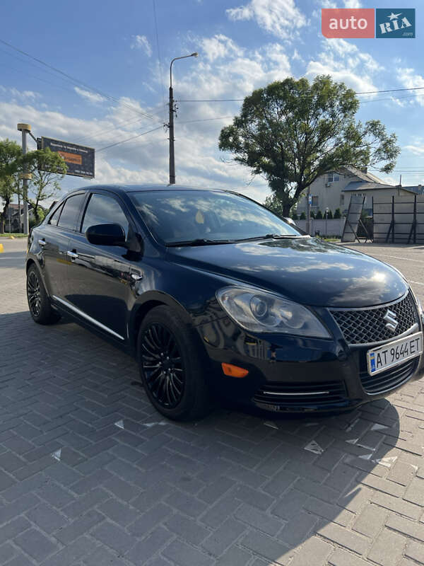 Седан Suzuki Kizashi 2012 в Ивано-Франковске