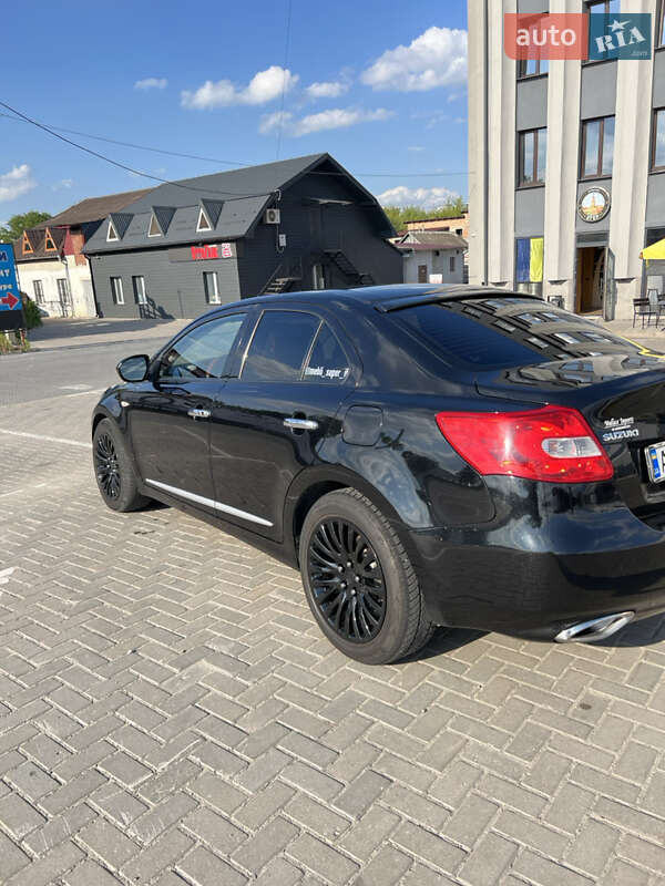 Седан Suzuki Kizashi 2012 в Ивано-Франковске
